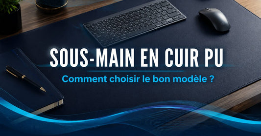 Sous-main en cuir PU bleu marine avec clavier et souris, pour illustrer les critères de choix d’un modèle.