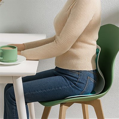 Coussin pour lombaire sur chaise cuisine