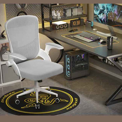 fauteuil de bureau dans une chambre