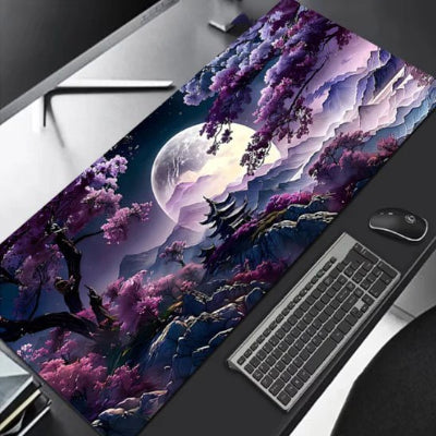 Sous main de bureau Luna Sakura violet avec ordinateur portable sur bureau sombre